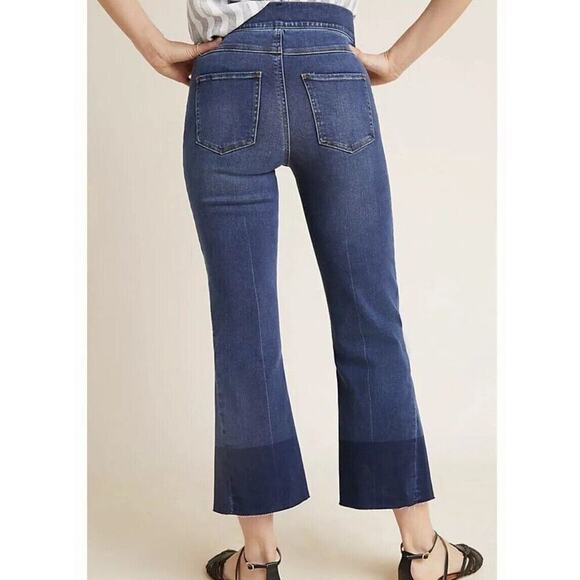 SPANX 20231R Cropped Flare Denim Jeans Medium Wash - Picture 2 of 4